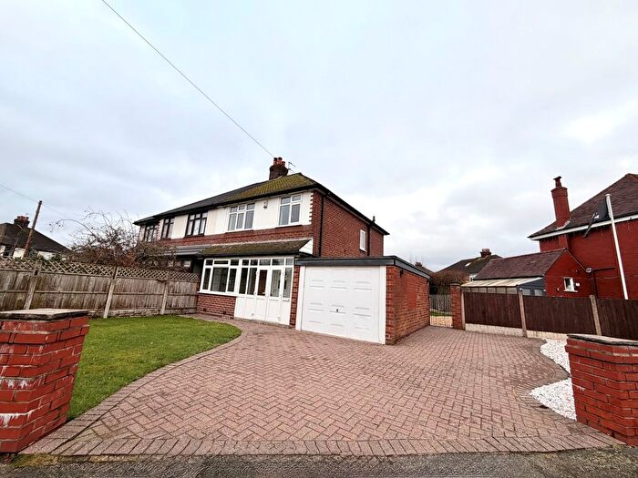 3 Bedroom Property To Rent In York Road, Warrington, WA4