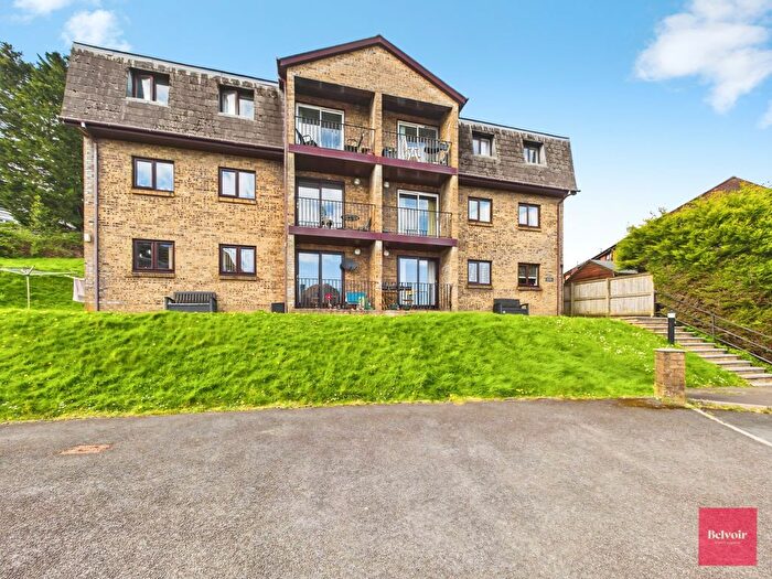 2 Bedroom Flat To Rent In Vivian Mansions, Sketty, Swansea, SA2