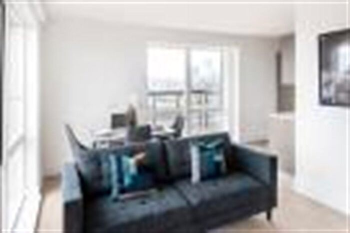 1 Bedroom Flat To Rent In , Solomon Way, E1