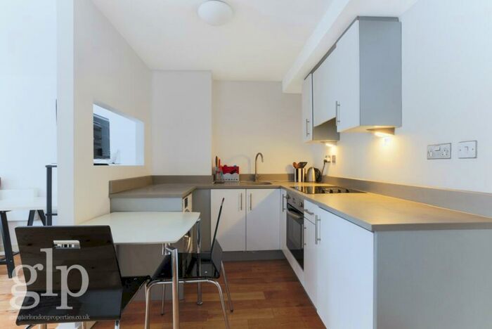 Studio To Rent In York Way, London, Greater London, N1