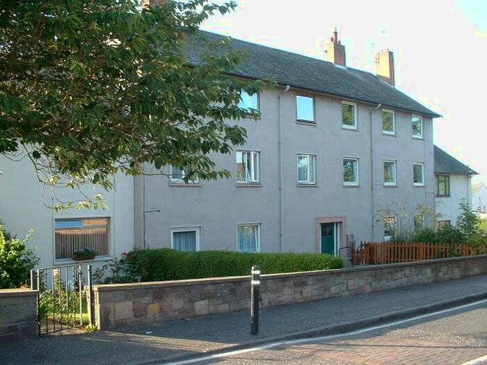 2 Bedroom Flat To Rent In Mount Vernon Road, Liberton, Edinburgh, EH16