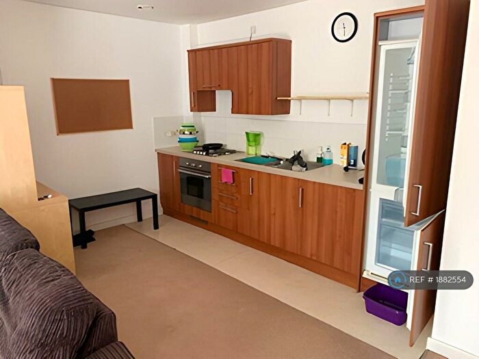 1 Bedroom Flat To Rent In Longitude Apartments, Croydon, CR0