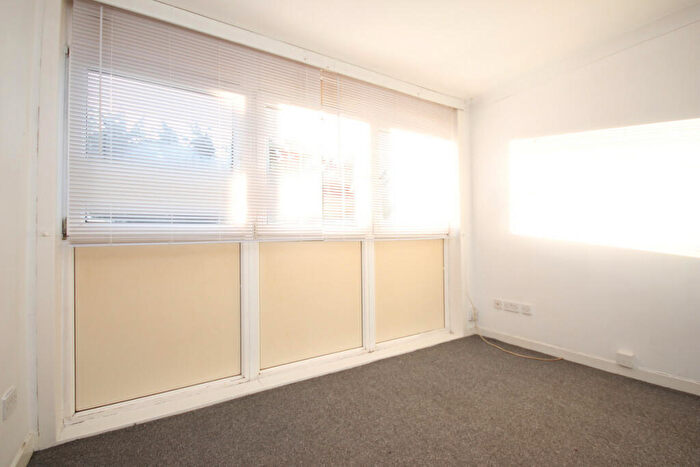 1 Bedroom Flat To Rent In Torriden Street, Coatbridge, ML5