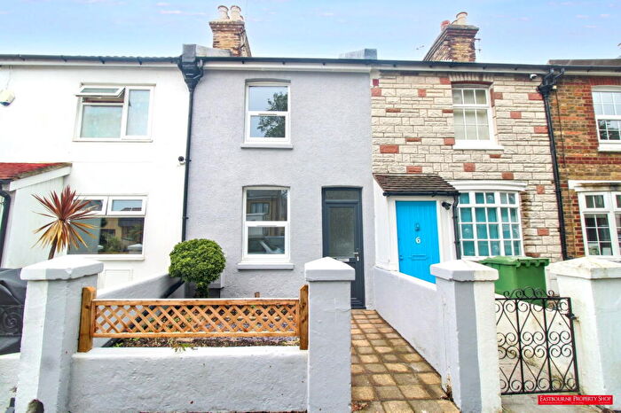 2 Bedroom Terraced House To Rent In Allfrey Road, Eastbourne, BN22