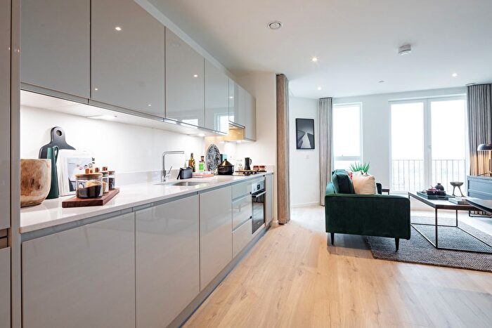 2 Bedroom Flat For Sale In " Bedroom Apartment" At Silvermere Drive, Stonehill Business Park, London, N18