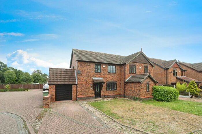 3 Bedroom Semi-Detached House For Sale In Burgon Crescent, Winterton, Scunthorpe, DN15