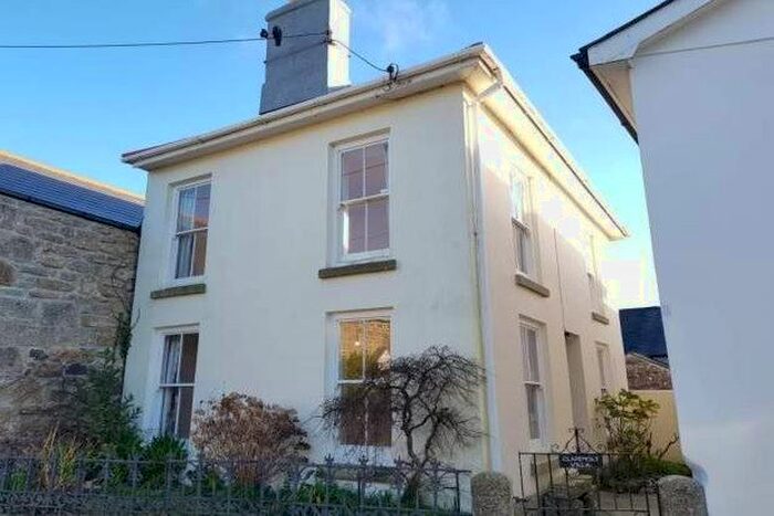 2 Bedroom Property To Rent In Church Road, Penzance TR20
