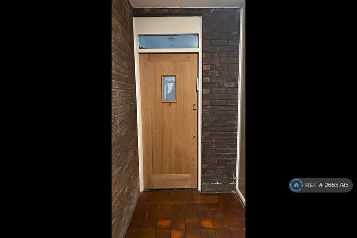 1 Bedroom Flat To Rent In Mayfair, Salford, M7