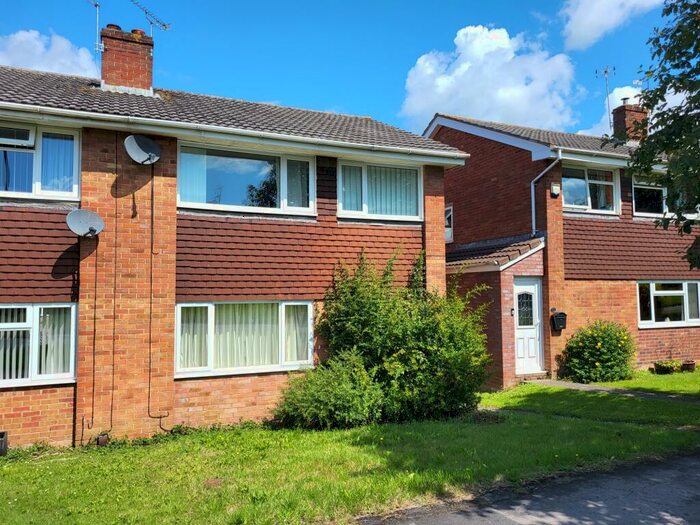 3 Bedroom Semi-Detached House To Rent In Kestrel Close, Chipping Sodbury, Bristol, BS37