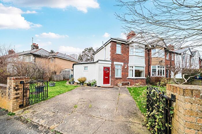 3 Bedroom Semi Detached House For Sale In Campbell Road, Oxford, OX4