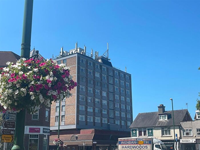 1 Bedroom Flat To Rent In Stockwell Court, Gower Road, RH16