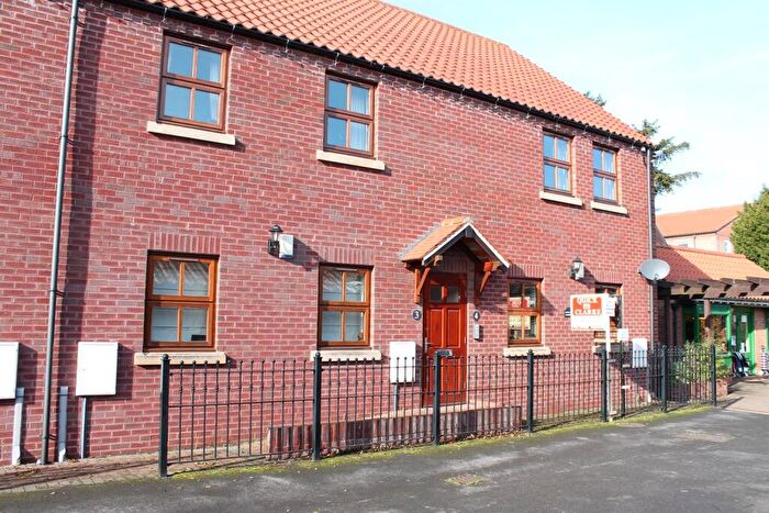 2 Bedroom Apartment To Rent In Cotta Court, HU16