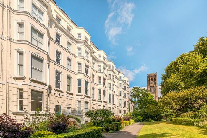 1 Bedroom Flat To Rent In Colville Gardens, Portobello, London, W11