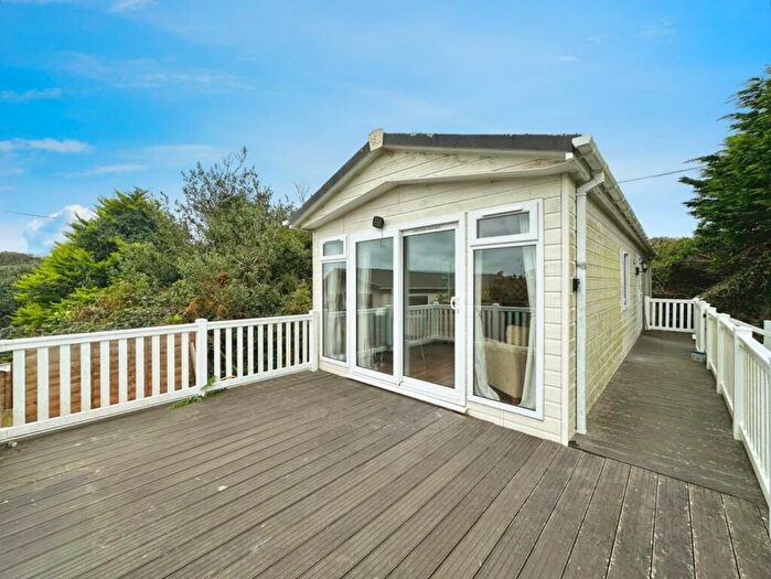 2 Bedroom Park Home For Sale In Praa Sands, Residential Park Home, TR20