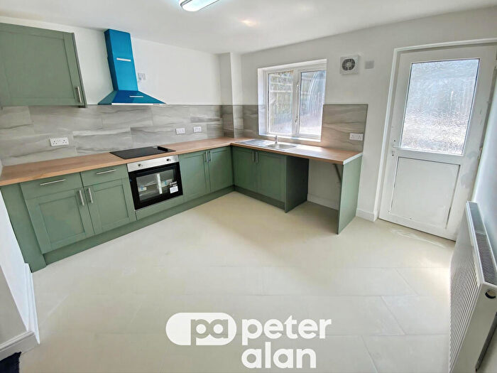 3 Bedroom House To Rent In Brook Street, CF44