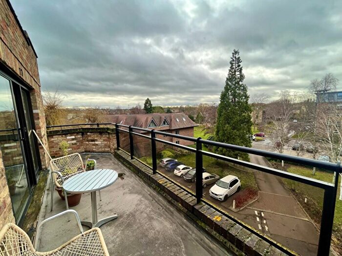 1 Bedroom Flat To Rent In Midsummer Court, Mahattan Drive, CB4