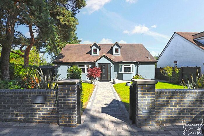 3 Bedroom Chalet For Sale In Mill Street, Hastingwood, CM17