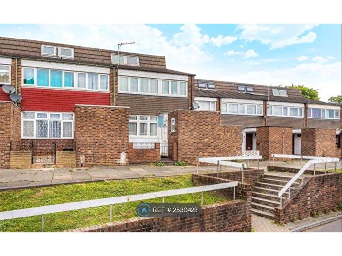 3 Bedroom Terraced House To Rent In Linstead Way, London, SW18