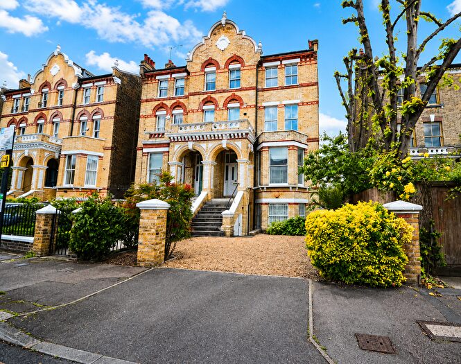 2 Bedroom Flat For Sale In The Chase, Clapham Old Town, SW4