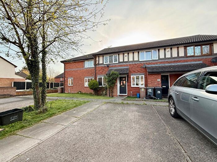 2 Bedroom Terraced House For Sale In Rookery Drive, Barton Hills, Luton, Bedfordshire, LU2