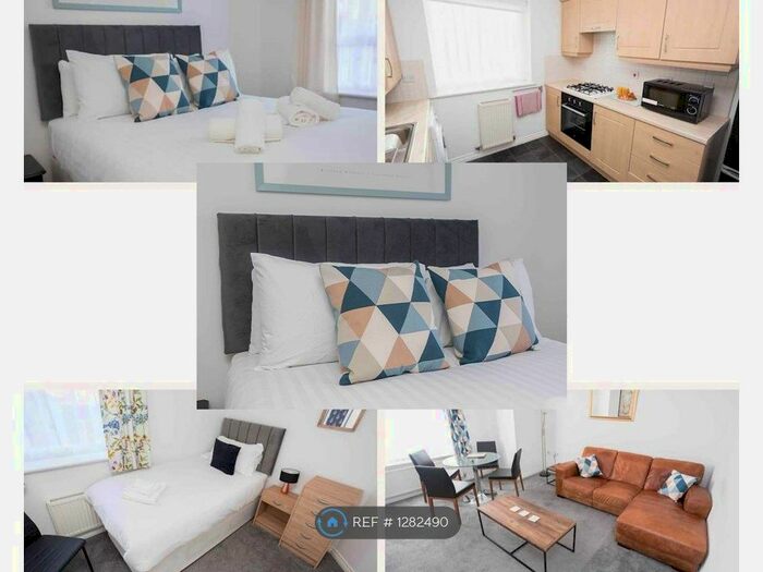 2 Bedroom Flat To Rent In Hindmarsh Drive, Ashington NE63