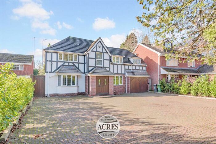 5 Bedroom Detached House For Sale In Thornhill Road, Streetly, B74