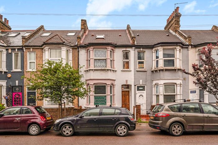 5 Bedroom Terraced House For Sale In Trundleys Road, Surrey Quays, SE8
