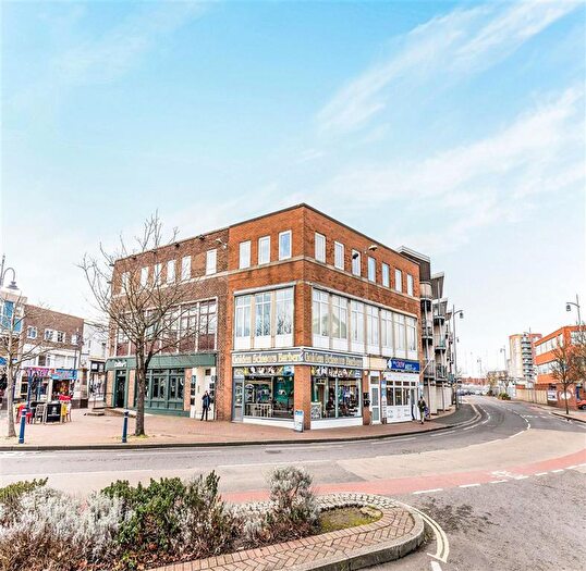 2 Bedroom Apartment To Rent In Mumby Road, Gosport, PO12