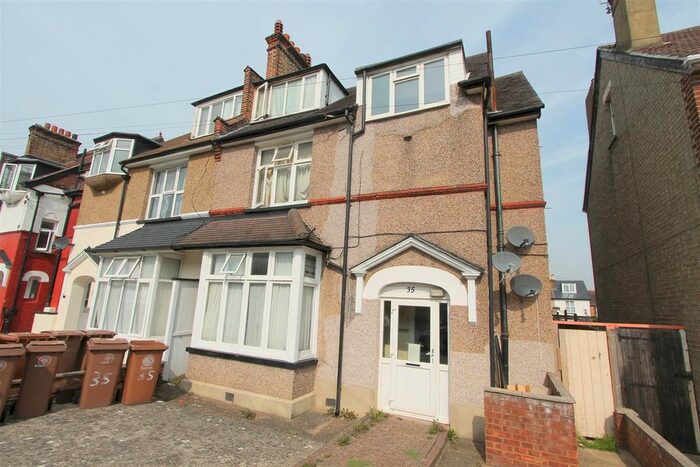 1 Bedroom Property To Rent In Belmont Road, Wallington SM6