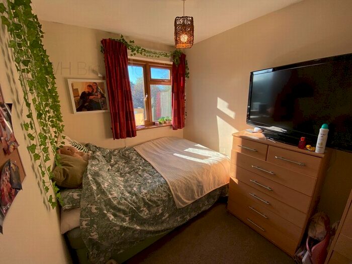 4 Bedroom Terraced House To Rent In Sturmer Close, Canterbury, CT1