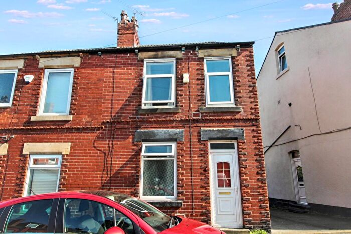2 Bedroom Semi Detached House For Sale In Middlesex Street, Barnsley, S70