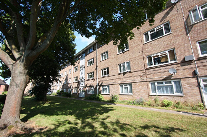 2 Bedroom Apartment To Rent In New Barn Avenue, Cheltenham, GL52