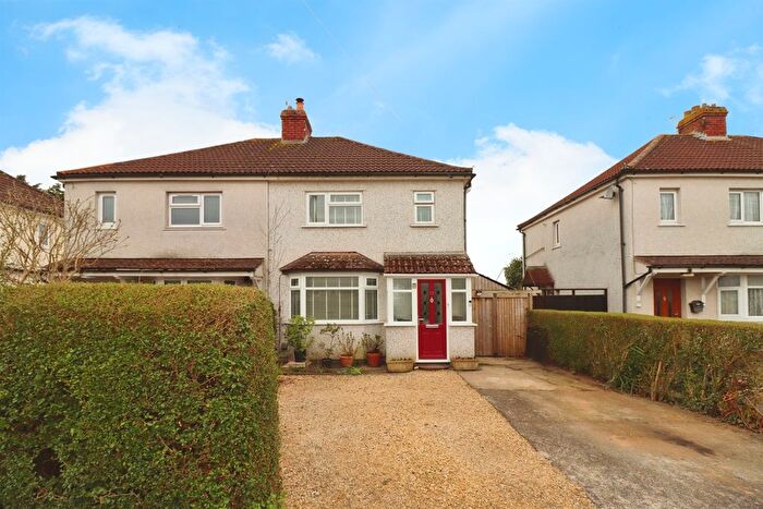 3 Bedroom Semi-Detached House For Sale In Maybank Road, Yate, Bristol, BS37