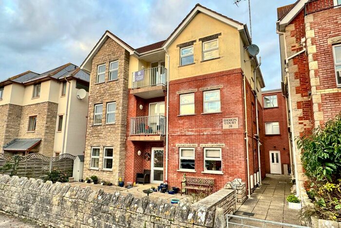 2 Bedroom Flat To Rent In Cranborne Road, Swanage, BH19