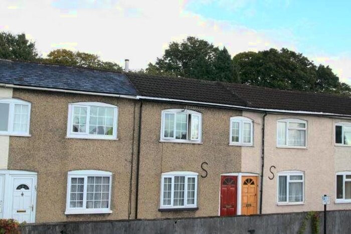 2 Bedroom Terraced House To Rent In Rampart Road, Salisbury, Wiltshire, SP1