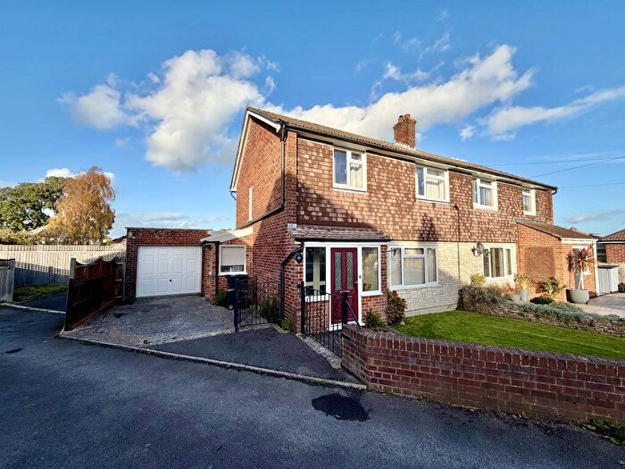 3 Bedroom Semi Detached House For Sale In High Lea, Yeovil, Somerset, BA21