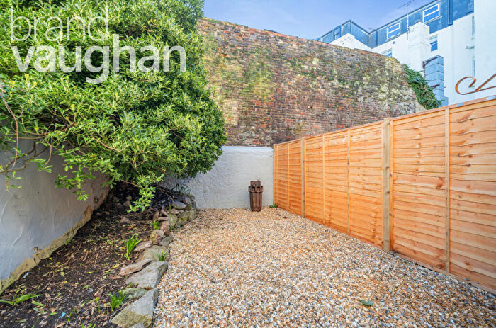 1 Bedroom Flat To Rent In Seafield Road, Hove, East Sussex, BN3