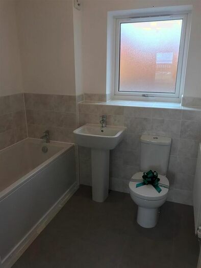 1 Bedroom Flat To Rent In Ambassador Avenue, Birmingham, B31