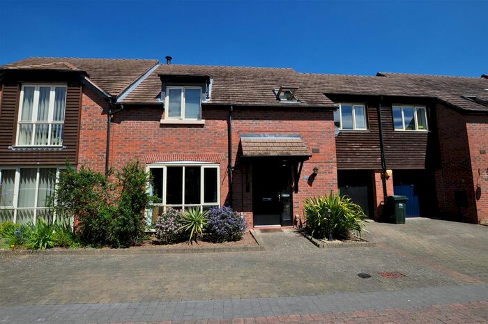 3 Bedroom Terraced House To Rent In Millers Croft, Malvern, WR14