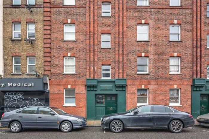 1 Bedroom Flat For Sale In Greenwich Court, Cavell Street, E1