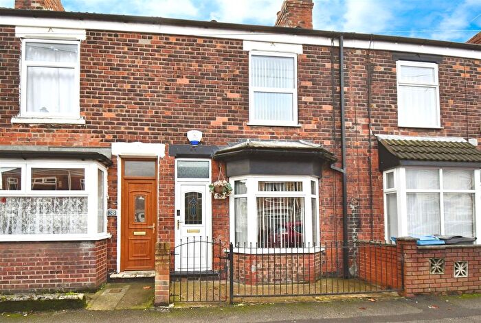 2 Bedroom Terraced House For Sale In Endymion Street, Hull, HU8