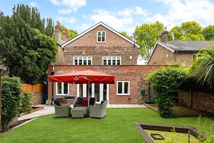 6 Bedroom Detached House For Sale In The Avenue, St Margarets, Twickenham, TW1