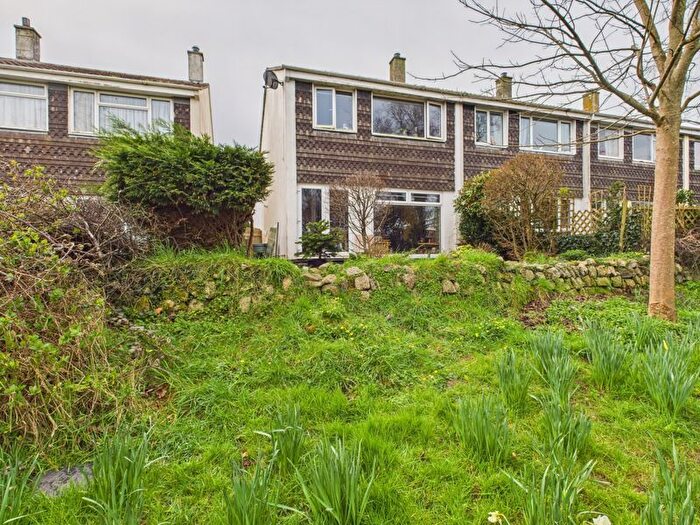 3 Bedroom Property For Sale In Trehane Road, Camborne, TR14