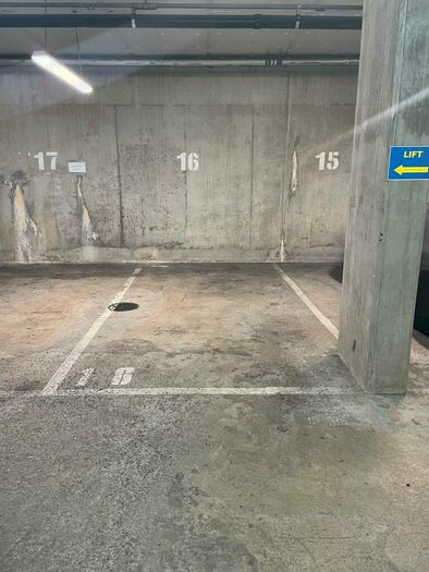 Garage / Parking To Rent In Pond Street, Hampstead, NW3