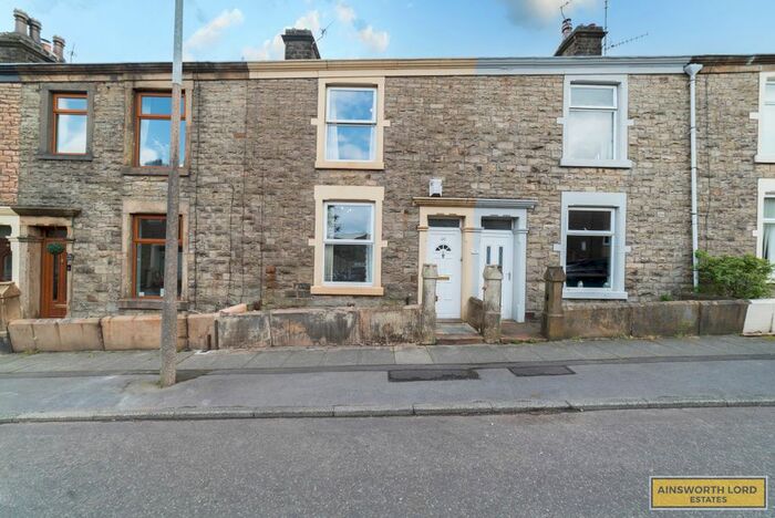2 Bedroom Terraced House To Rent In Highfield Road, Darwen, BB3