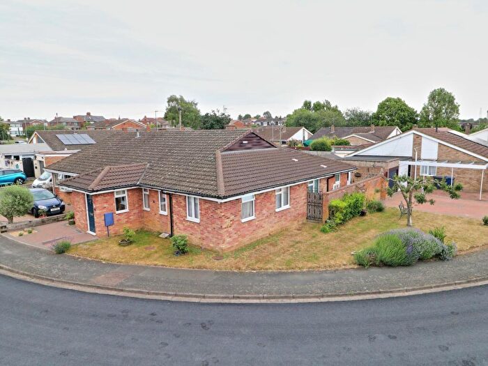3 Bedroom Bungalow For Sale In Ridgeway, Eynesbury, St Neots, PE19