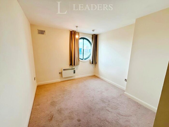 2 Bedroom Apartment To Rent In Queens Road, Coventry, CV1