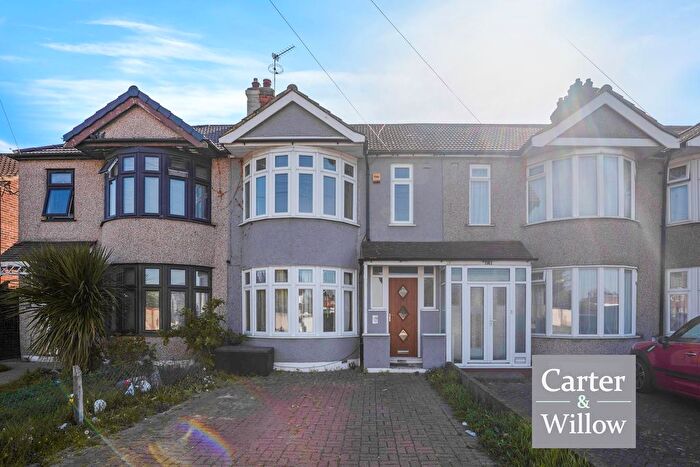 3 Bedroom Terraced House To Rent In Abbs Cross Lane, Hornchurch, RM12