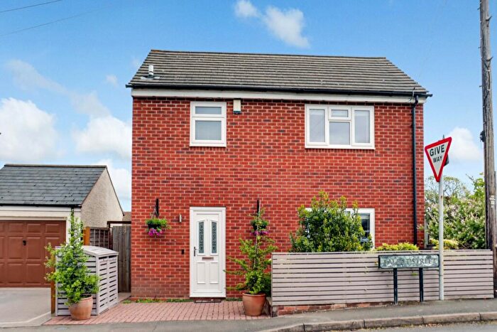 2 Bedroom Detached House For Sale In Talbot Street, Church Gresley, Swadlincote, Derbyshire, DE11