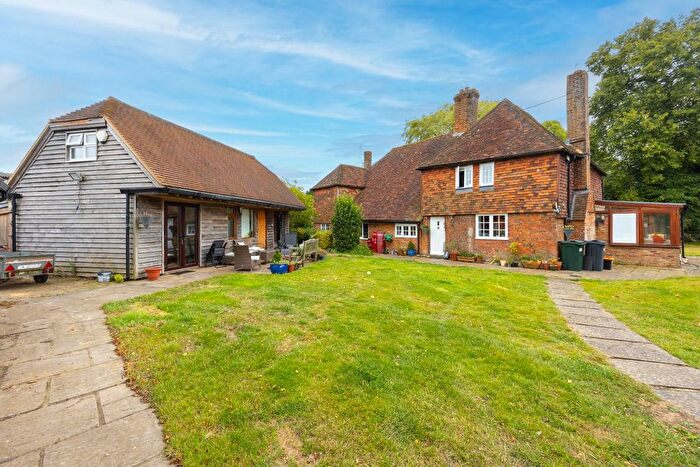 4 Bedroom Detached House For Sale In School Road Appledore, Ashford, TN26